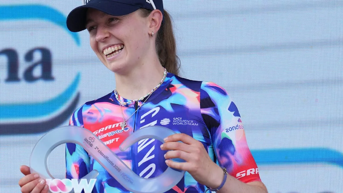 Deutscher Coup bei Tour de France Femmes: Niedermaier im Weißen Trikot